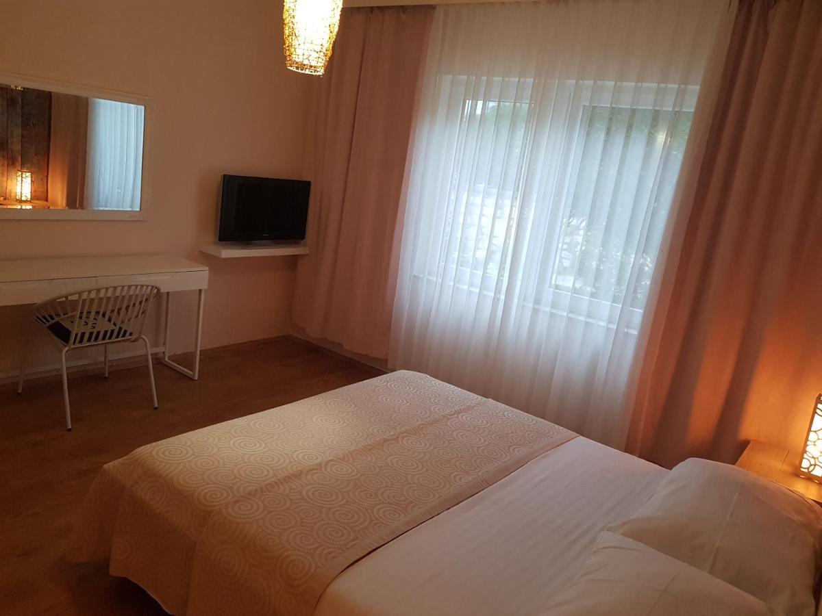 Boutique Villa Revelin Pag Town Zewnętrze zdjęcie